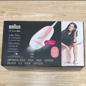 BRAUN Silk-expert Mini IPL Hair Removal Device - Pink.  NEW SEALED BOX!!!